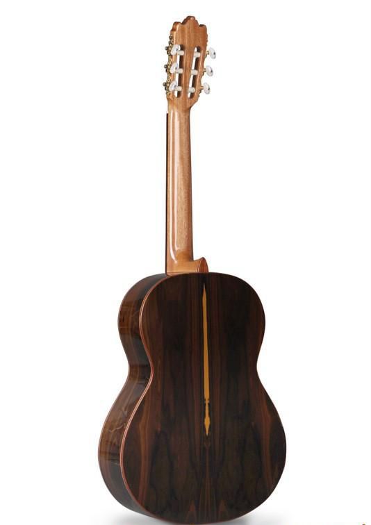 Классическая гитара ALMANSA 424 Ziricote в магазине Music-Hummer