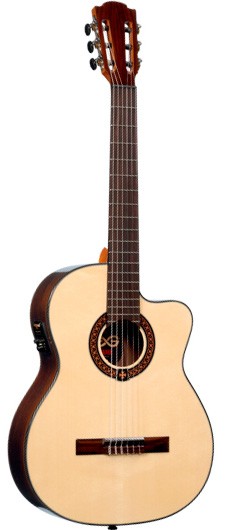 Классическая гитара с подключением LAG OC400CE с вырезом в магазине Music-Hummer