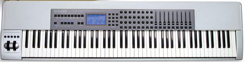 M-Audio Keystation Pro 88 USB MIDI Keyboard в магазине Music-Hummer