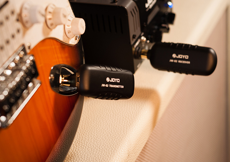 Беспроводной приемо-передающий комплект для гитары JW-02 Joyo в магазине Music-Hummer