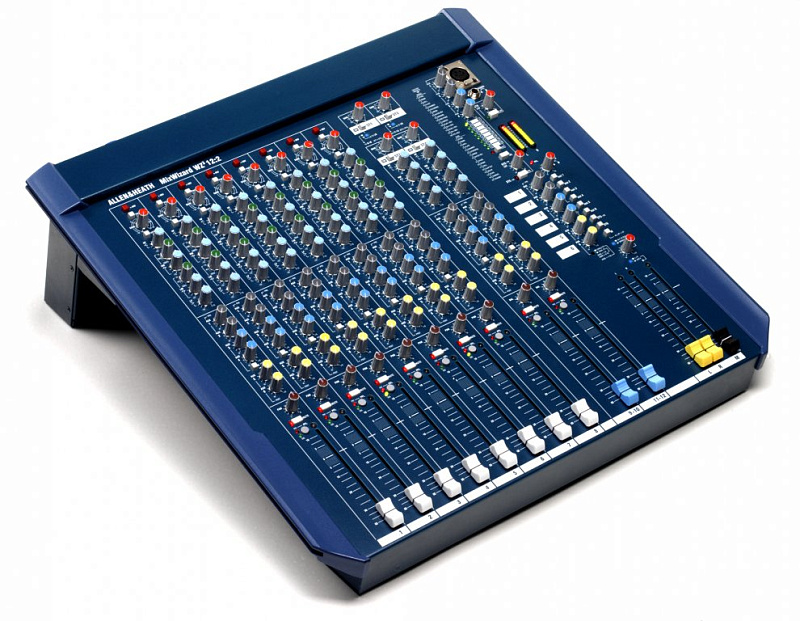 Фото Allen & Heath MixWizard WZ3 12:2
