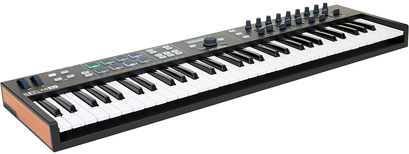 Фото Arturia KeyLab Essential 61 Black Edition