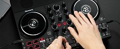 DJ-контроллер NUMARK PARTYMIX LIVE в комплекте ПО Serato