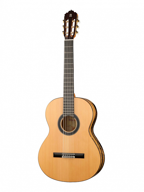Классическая гитара Alhambra 8.891V Classical Conservatory 6 White Ebony в магазине Music-Hummer