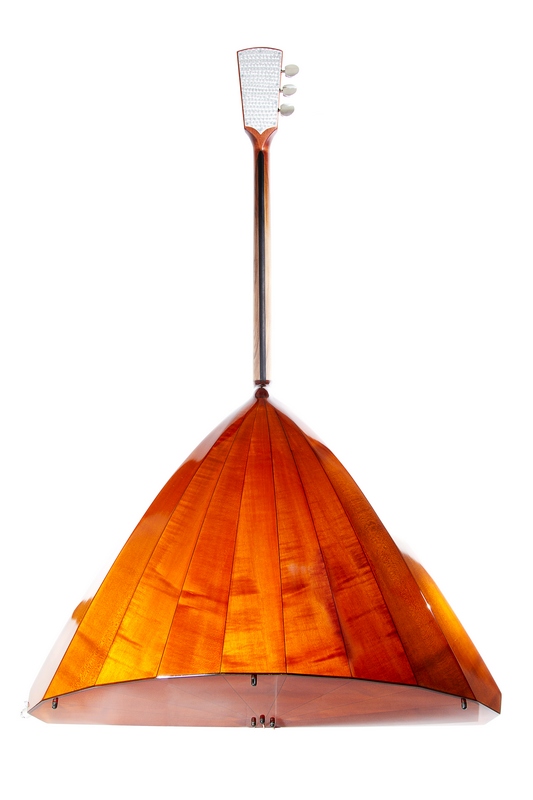 Фото ПКМИ фонда П.И.Чайковского БАЛАЛАЙКА КОНТРАБАС (КАТЕГОРИЯ II)