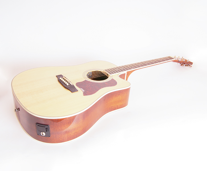 Фото F750CEQ Электро-акустическая гитара, Caraya