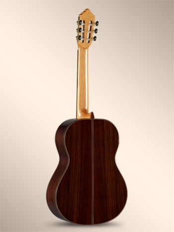 Классическая гитара Alhambra 10P в магазине Music-Hummer
