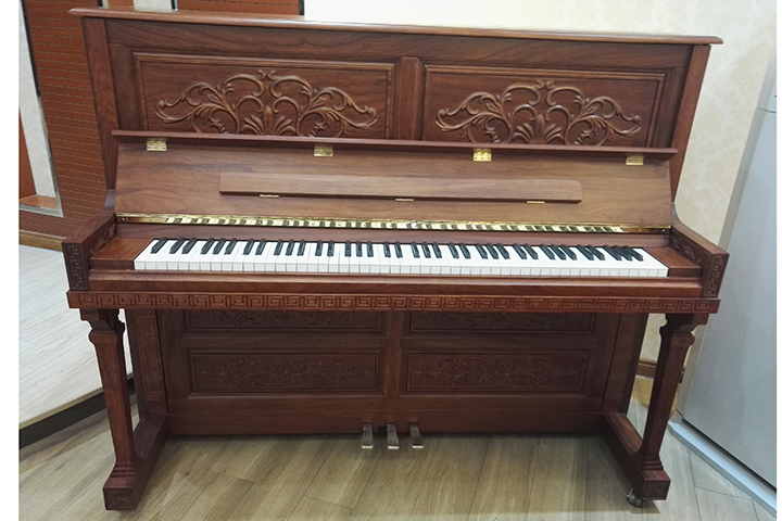 Фото Пианино Middleford UP-126MY