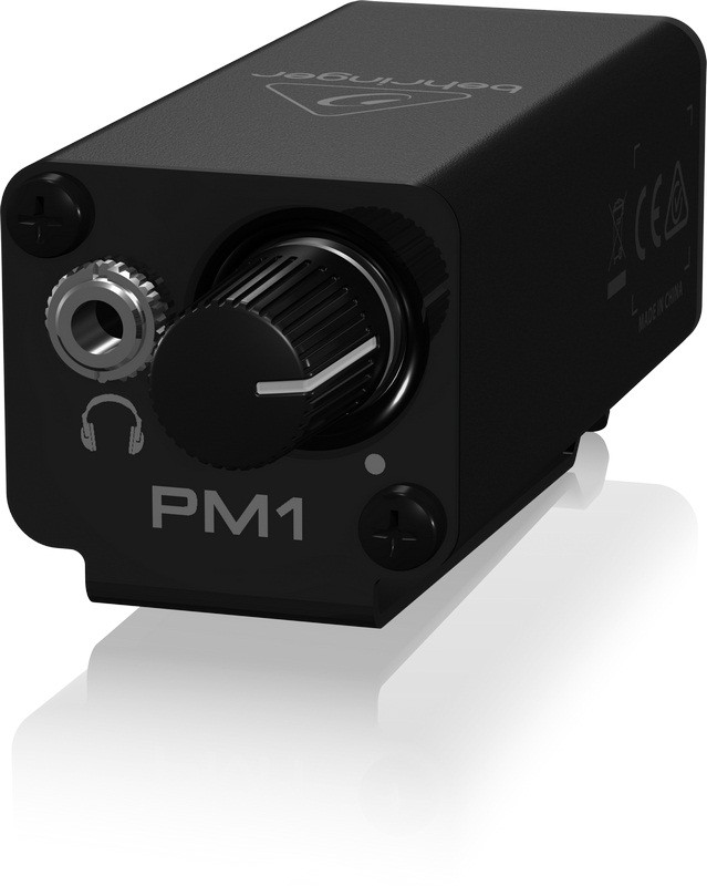 Фото Behringer PM1 система персонального мониторинга In-Ear