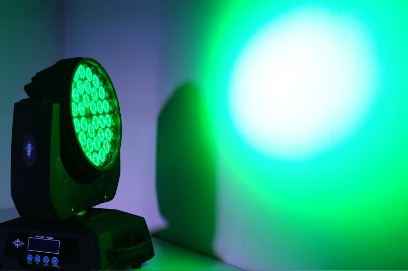 Фото Ross Terret Led Wash RGBW 36x10W