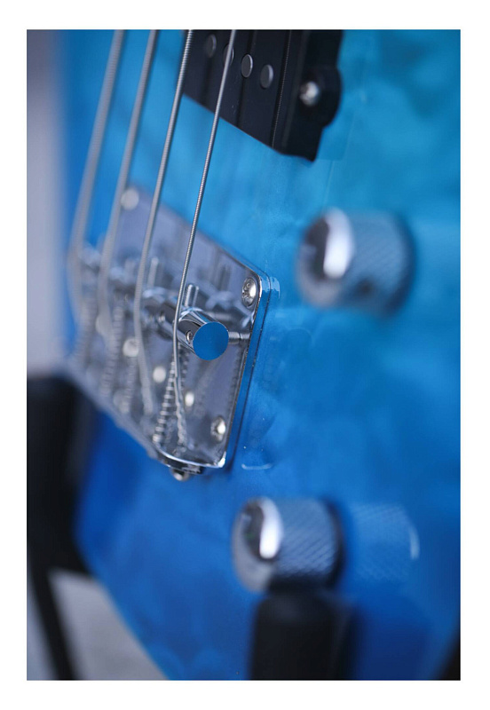 Фото Уменьшенная бас-гитара FLIGHT Mini Bass TBL, голубой