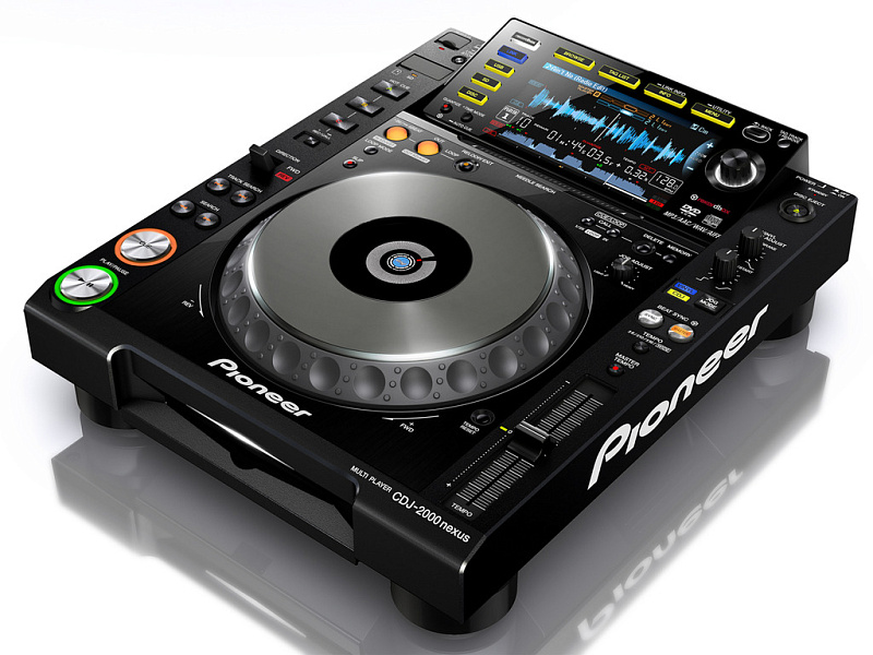 Фото PIONEER CDJ-2000NEXUS