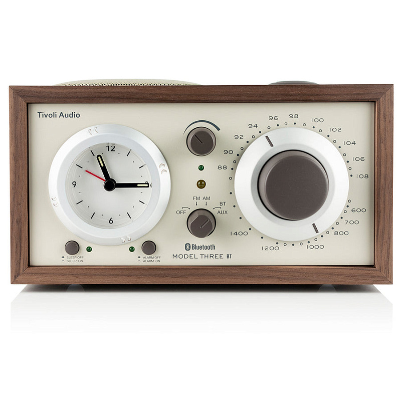 Фото Радиоприемник с часами Tivoli Model Three BT Classic Walnut