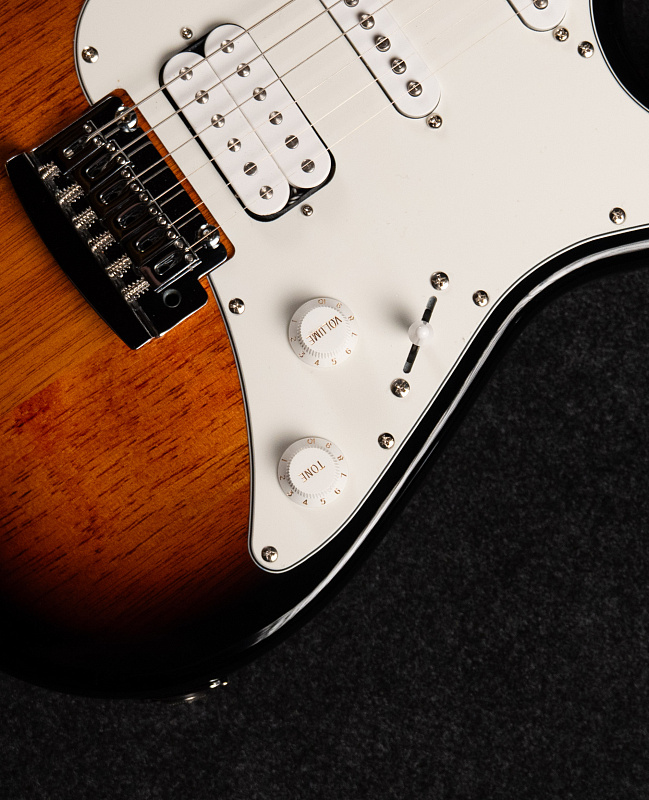 Фото Электрогитара Sterling Cutlass HSS Vintage Sunburst