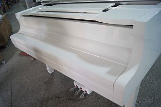 Белый кабинетный рояль  Middleford GP-152W в магазине Music-Hummer