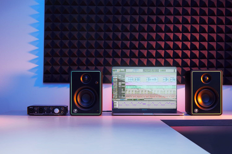 Фото MACKIE CR5-XBT