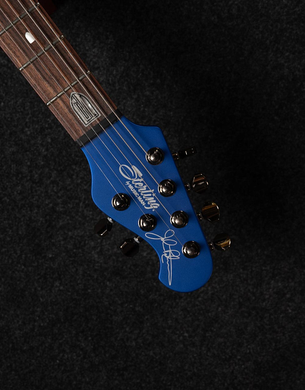 Фото Электрогитара Sterling Majesty Siberian Sapphire