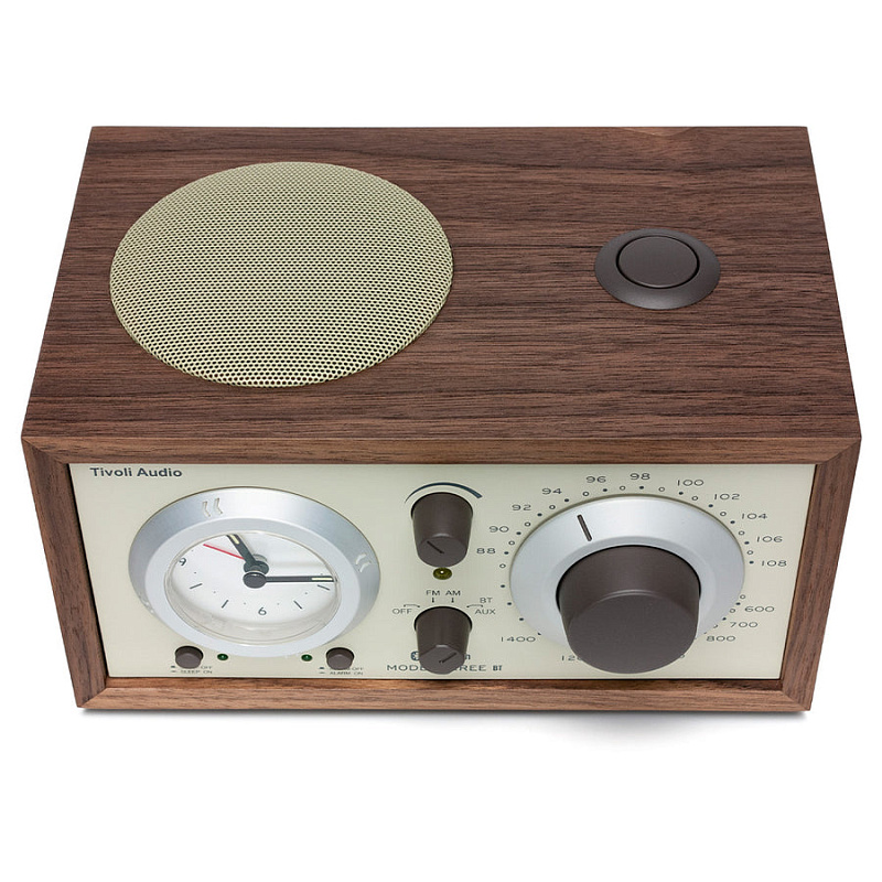Фото Радиоприемник с часами Tivoli Model Three BT Classic Walnut