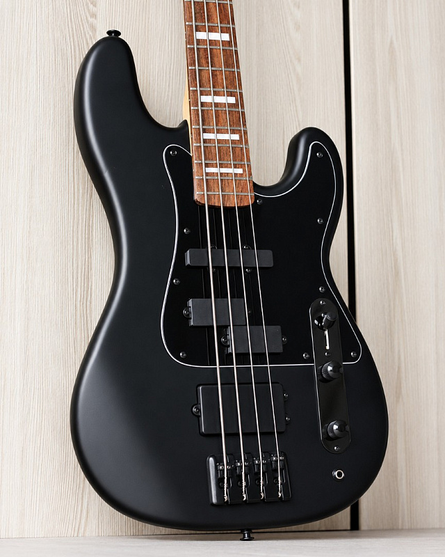 Фото Бас-гитара Kononykheen Guitars BREED-55-bass, чёрная