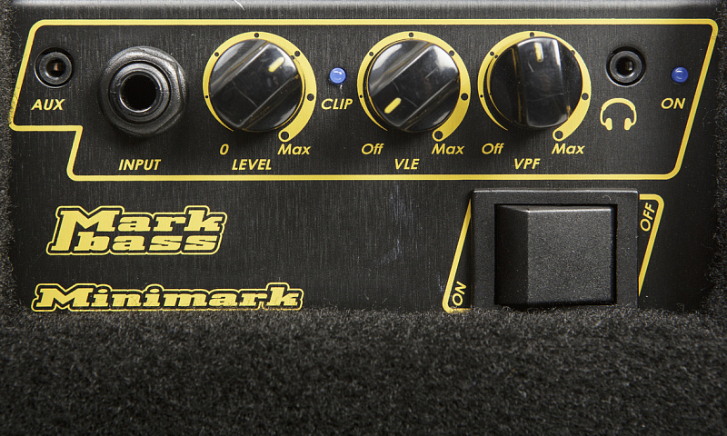 Басовый комбо Markbass Minimark 802 в магазине Music-Hummer
