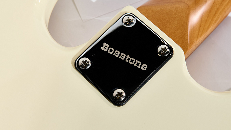 Фото Бас-гитара Bosstone SEG B-PR 4 WH
