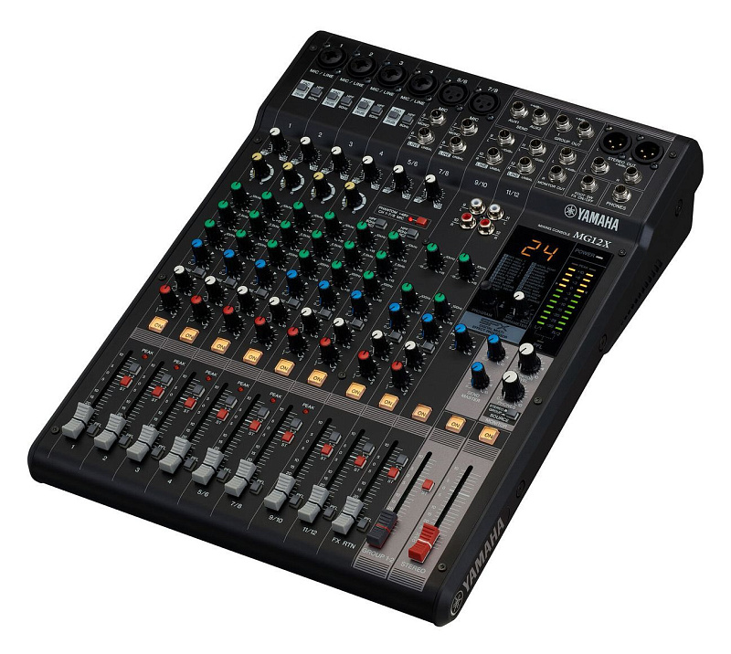 Фото Микшерный пульт Yamaha MG12X
