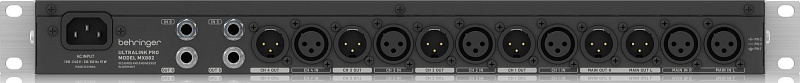 Фото Микшерный пульт Behringer MX882 V2