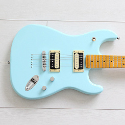 Электрогитара Kononykheen Guitars BREED-54-BL, голубая