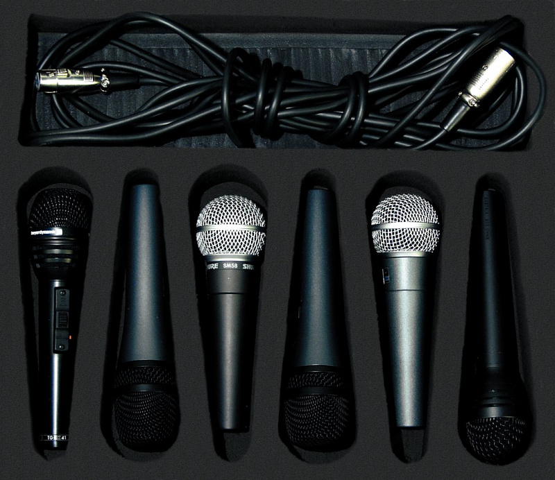 Фото Rockbag RB23204B  сумка для траспортировки 4 микрофонов и коммутации