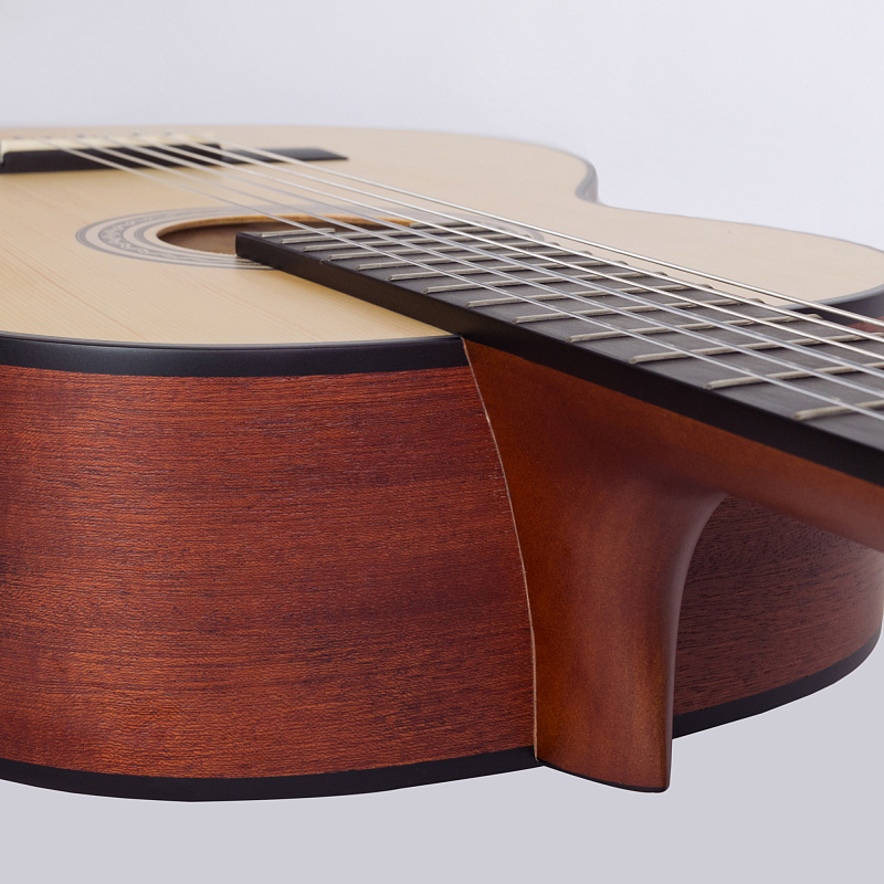 Фото Классическая гитара ROCKDALE Classic C5