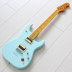 Электрогитара Kononykheen Guitars BREED-54-BL, голубая