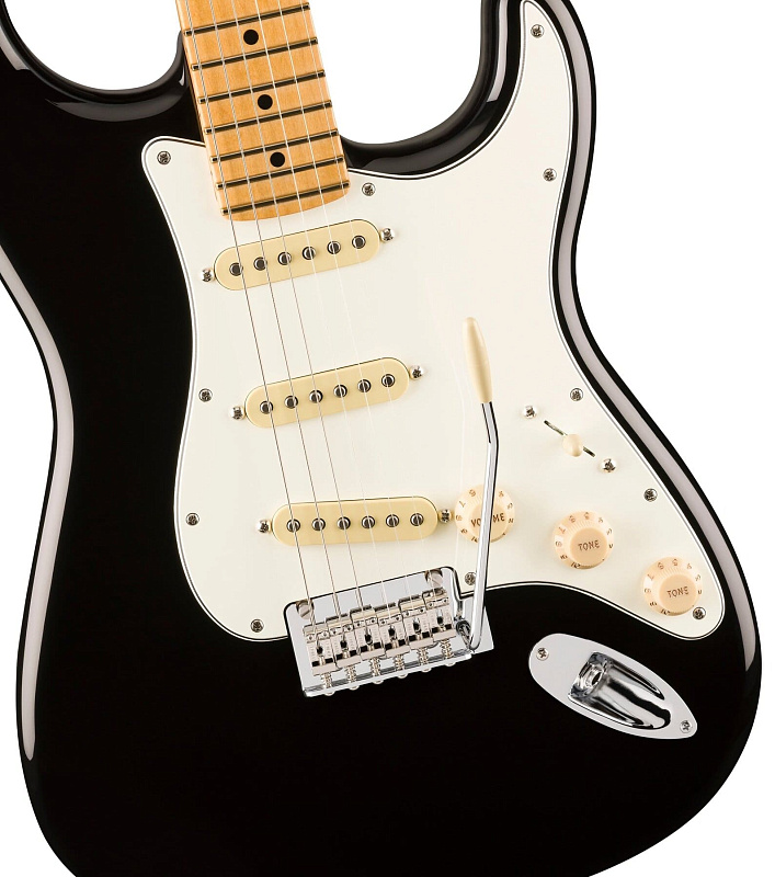 Фото Электрогитара FENDER Player II Stratocaster Black