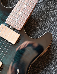 Электрогитара Sterling Sabre Deep Blue Burst
