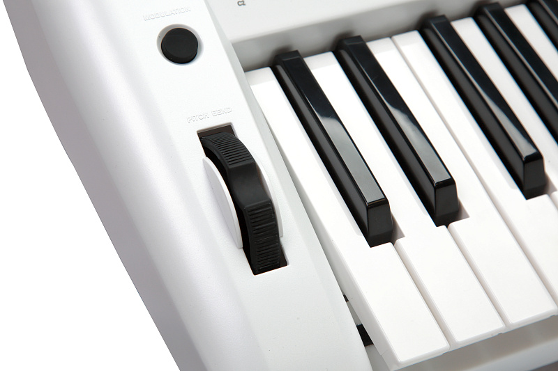 Фото Синтезатор Kurzweil KP140 WH