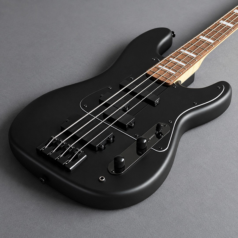 Фото Бас-гитара Kononykheen Guitars BREED-55-bass, чёрная
