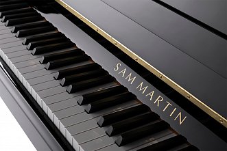 Пианино акустическое Sam Martin UP110B в магазине Music-Hummer
