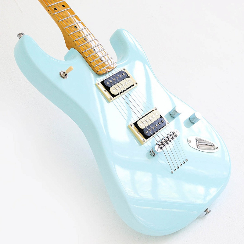 Фото Электрогитара Kononykheen Guitars BREED-54-BL, голубая