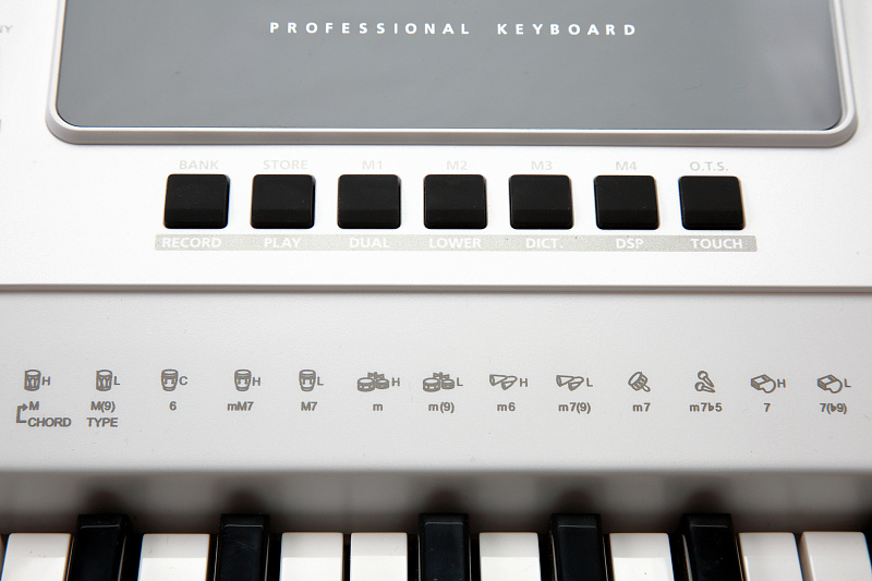 Фото Синтезатор Kurzweil KP140 WH