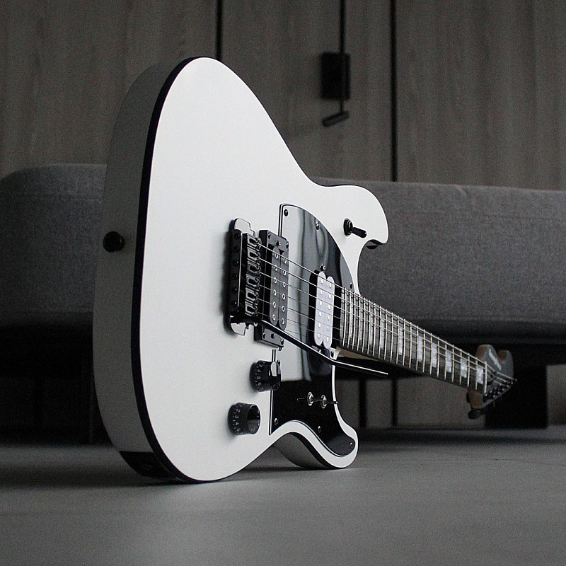 Фото Электрогитара Kononykheen Guitars BREED-56-WH, белая