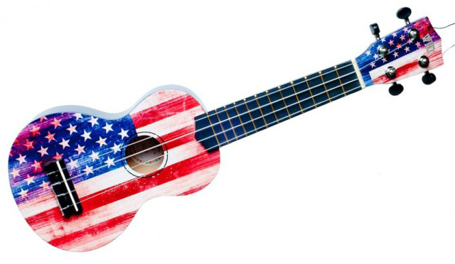 WIKI UK/US - гитара укулеле сопрано, липа, изображение флага США, чехол в комплекте в магазине Music-Hummer